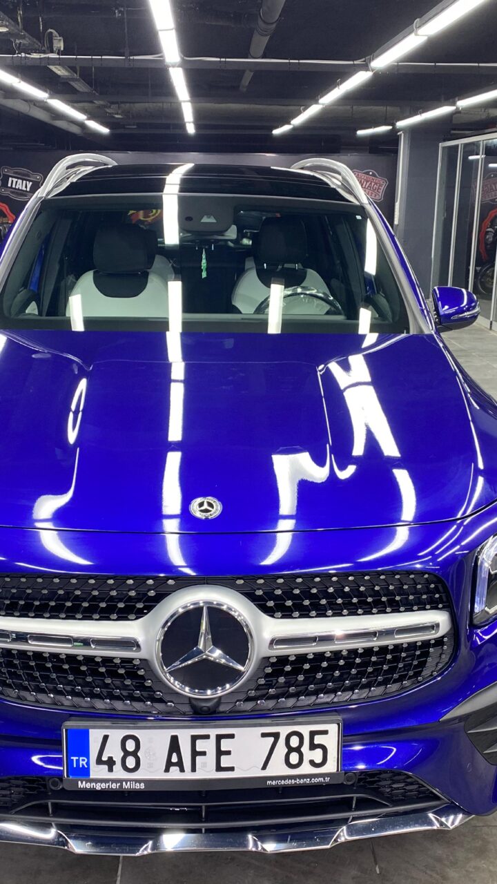 Mercedes GLB